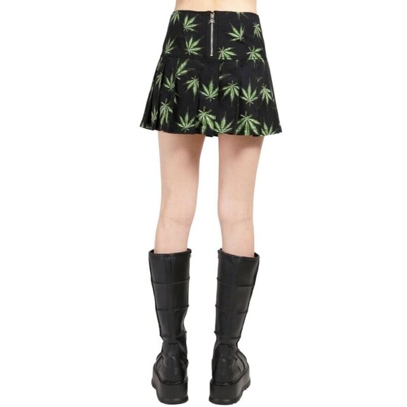 Tripp NYC ✦ Green Leaf Print Pleated Mini Skirt ✦ Chains Zip Back 100% Cotton L - Picture 3 of 6